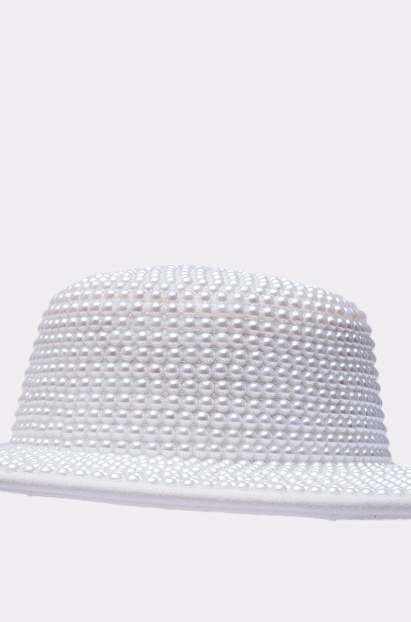 POLLY PEARL BRIM HAT – AKIRA