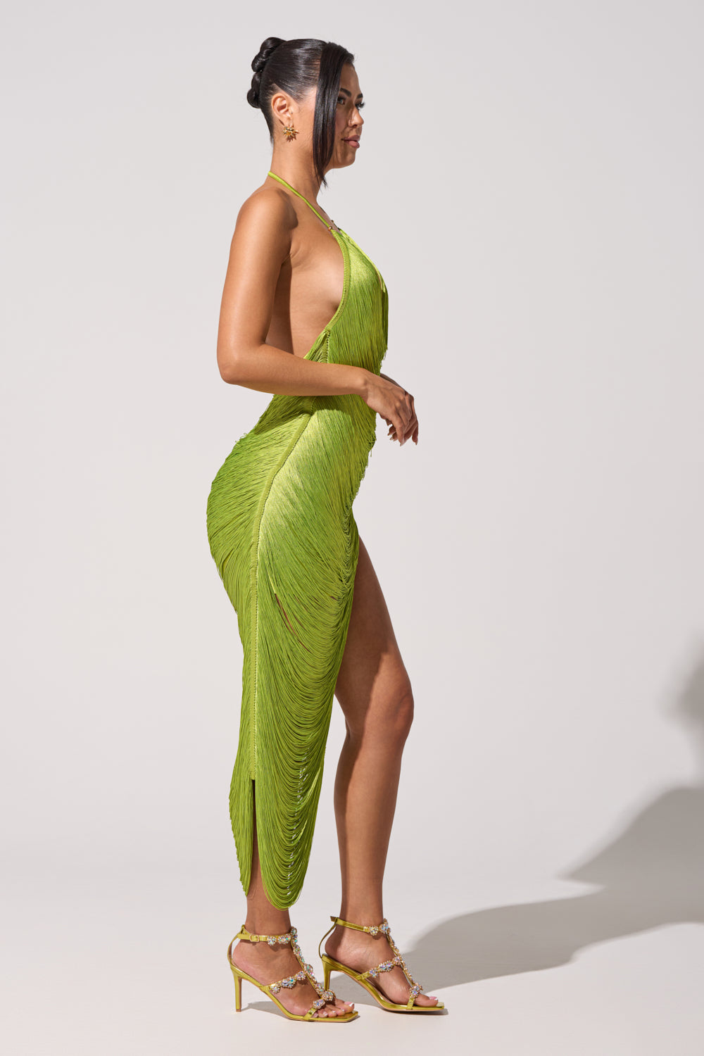 SOFIA FRINGE HIGH SLIT MIDI DRESS IN GREEN AKIRA SOFIA FRINGE HIGH SLIT MIDI DRESS IN GREEN AKIRA