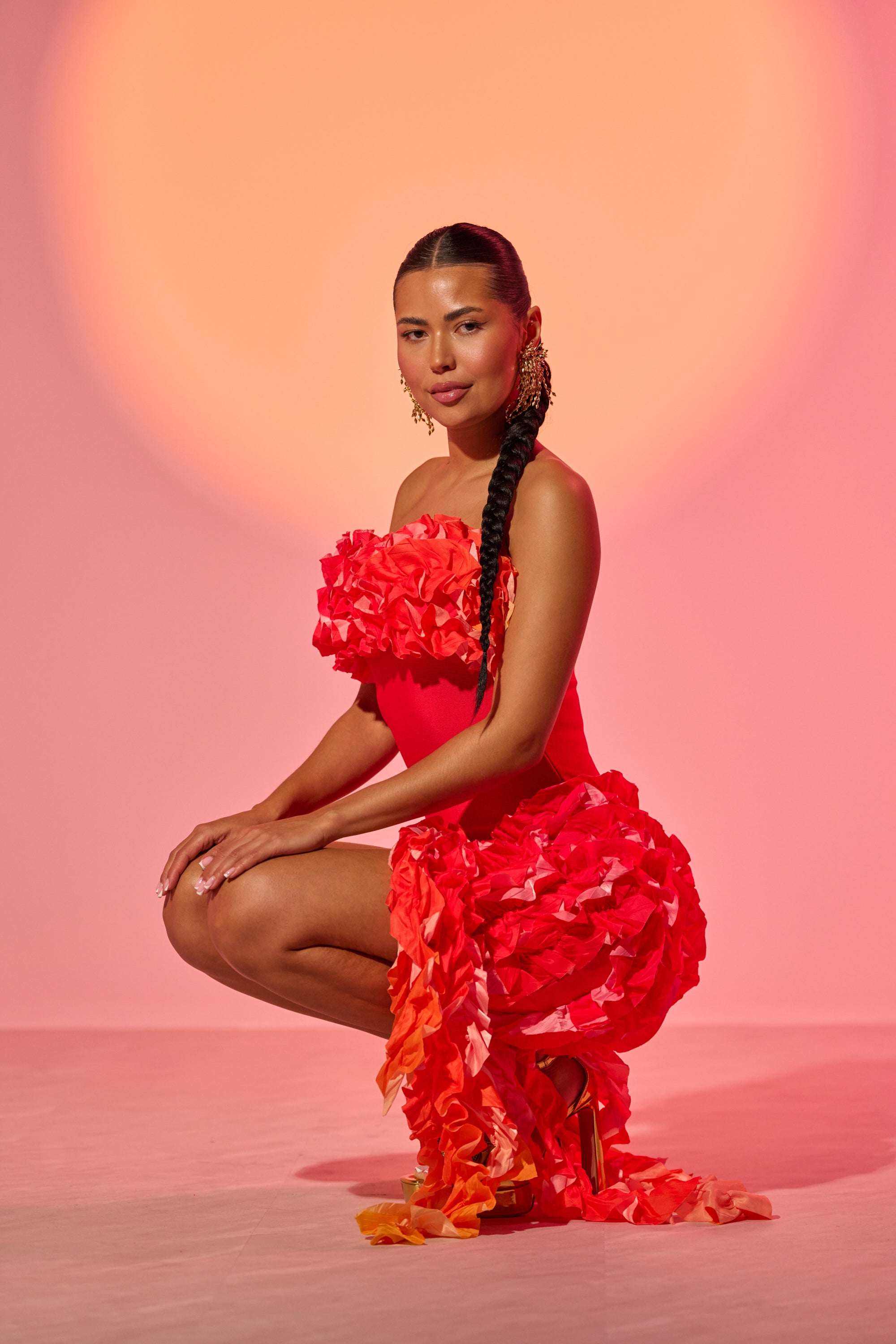 open lace back dress CITY LIGHTS RUFFLE MAXI DRESS IN RED OMBRE – AKIRA