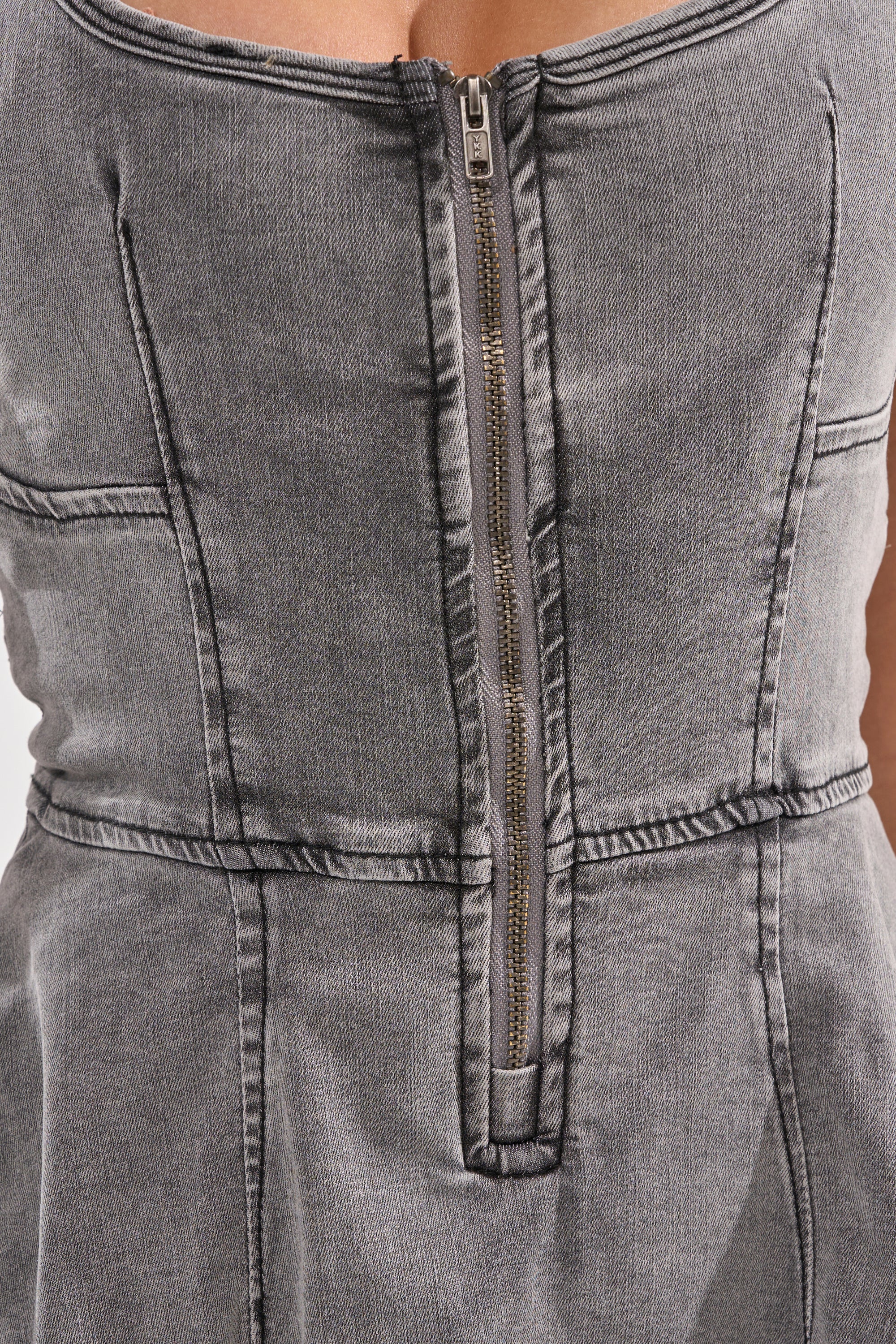 VIVIAN DENIM MINI DRESS – AKIRA