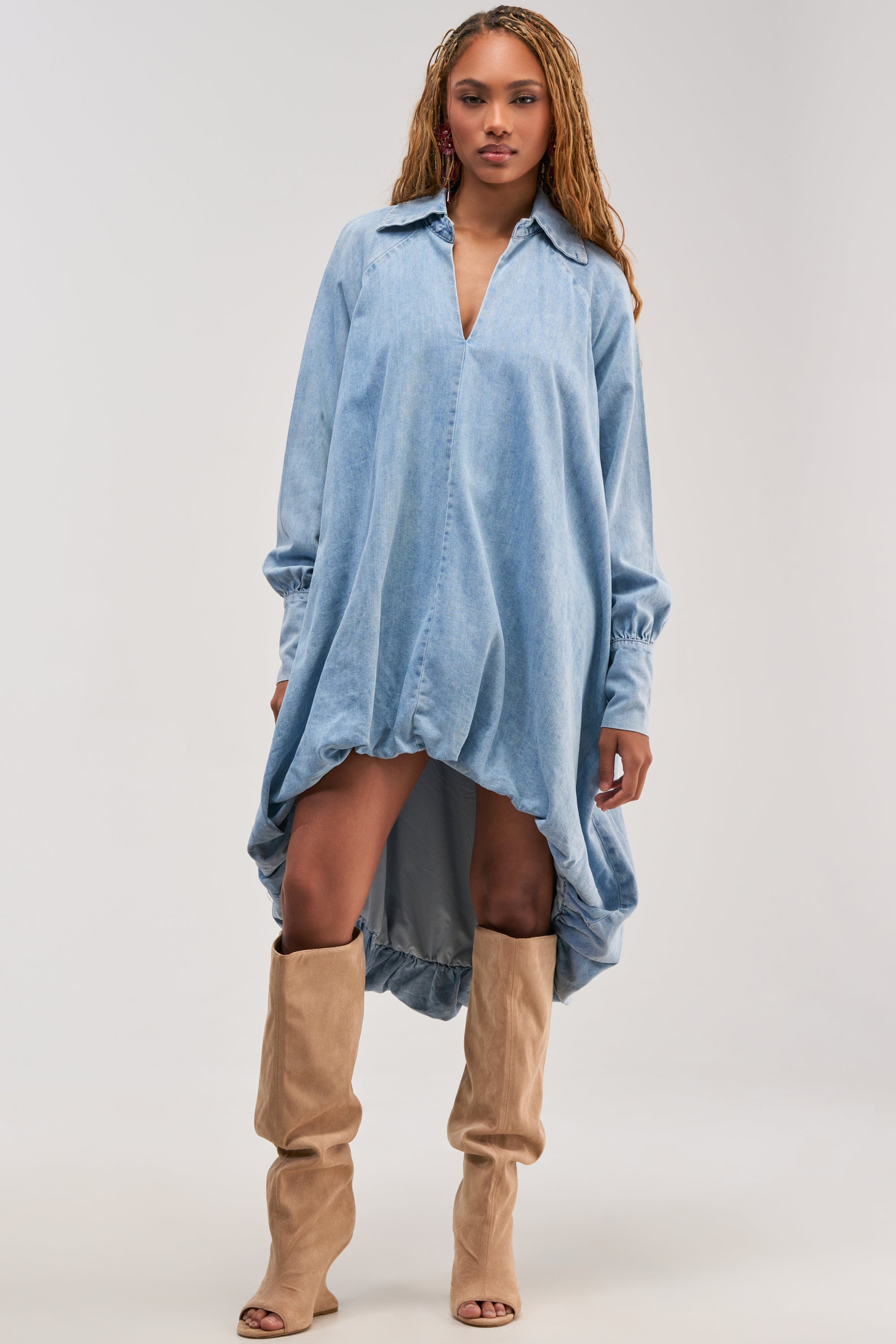 hi low denim dress AMELIA HIGH-LOW – AKIRA Women Light Blue Pleated Perfect for any day women's midi dresses Color:Floral Brick Red White