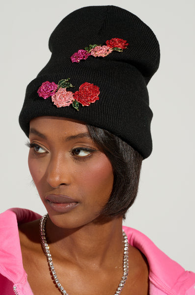 ROSE GARDEN BROOCH BEANIE – AKIRA
