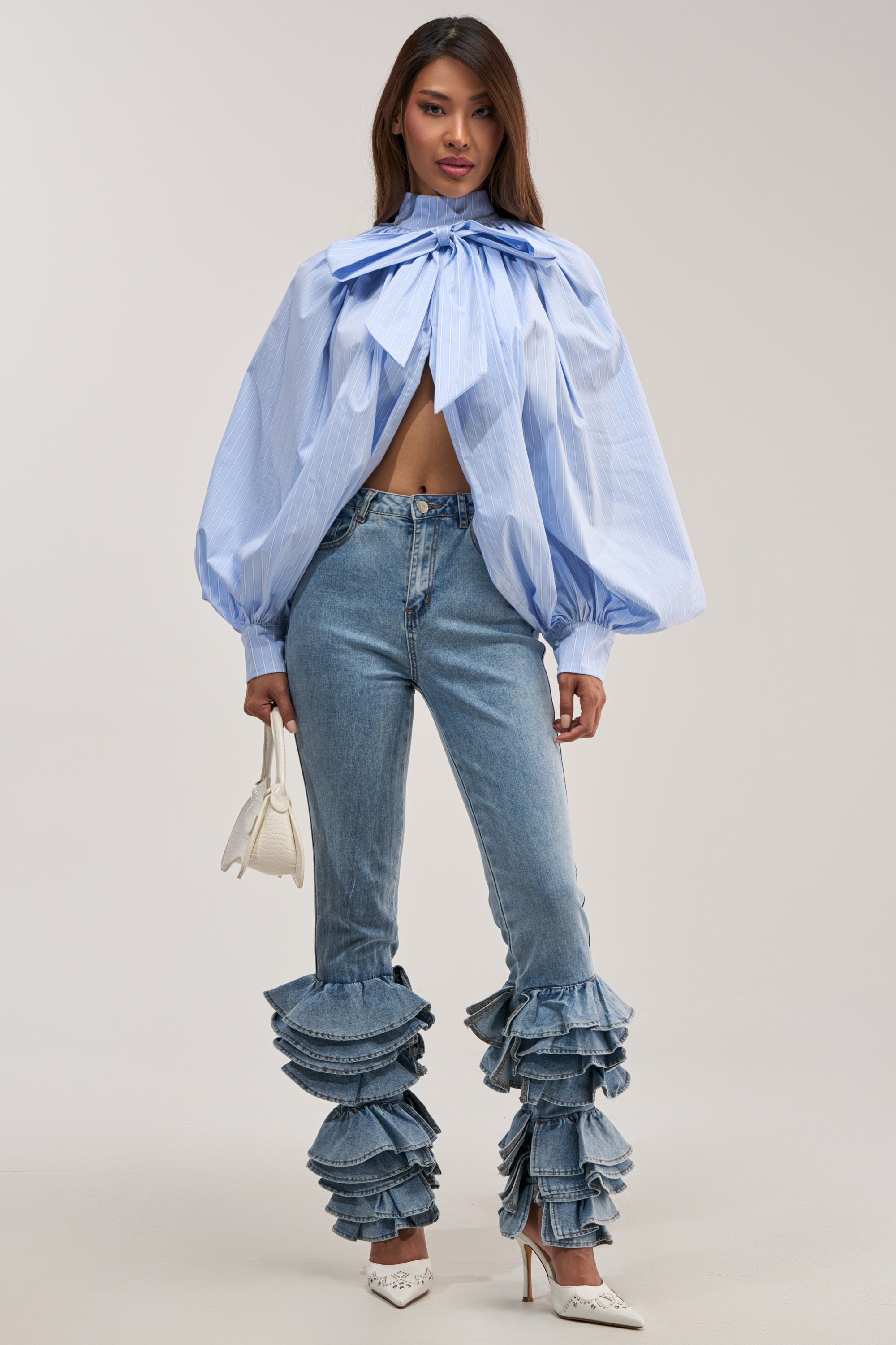 NOT ENOUGH RUFFLE DENIM – AKIRA