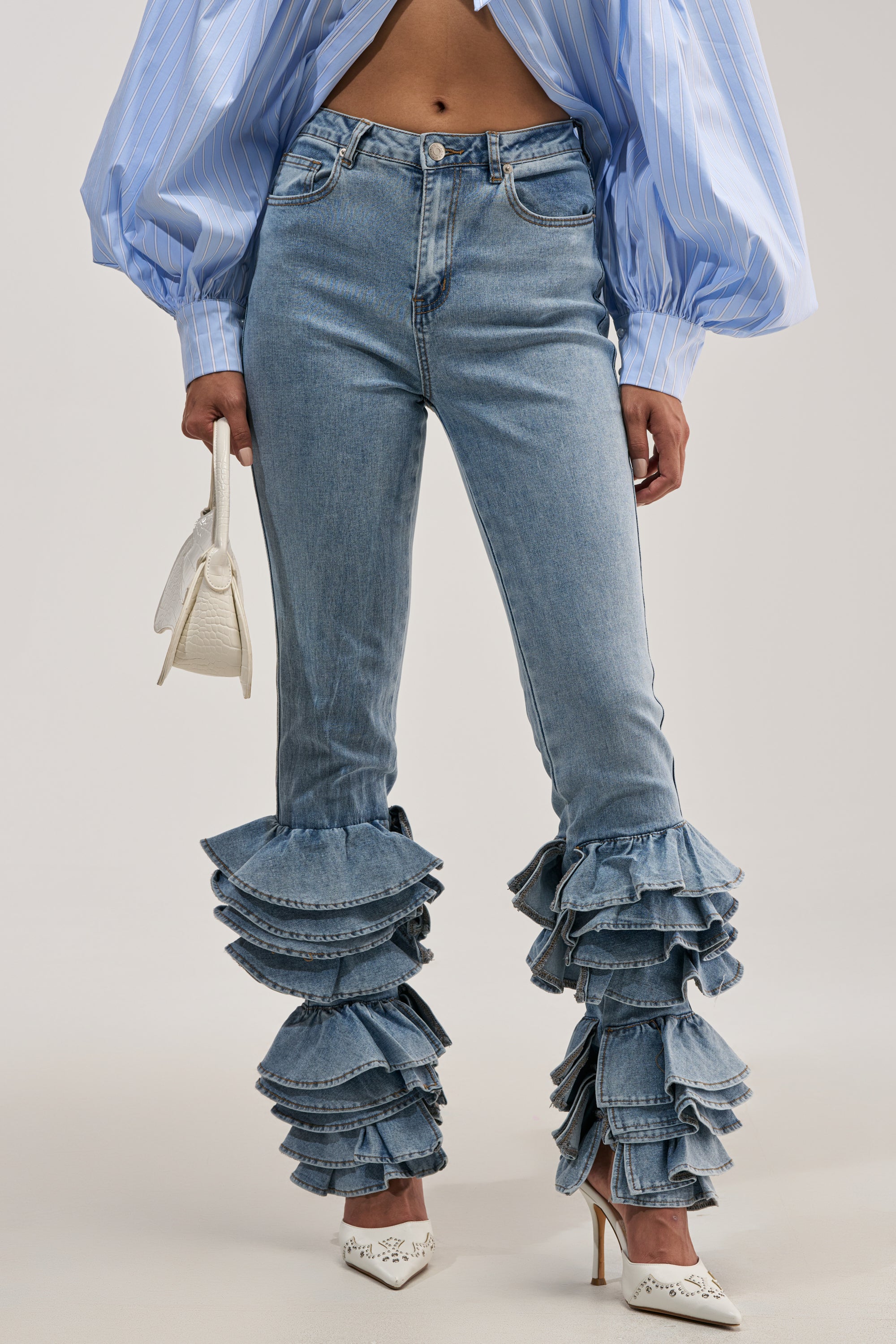 NOT ENOUGH RUFFLE DENIM – AKIRA