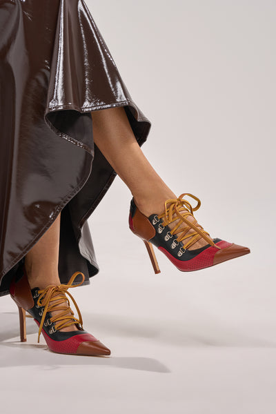 AZALEA WANG BLITZ RED MULTI SPORTY PUMP – AKIRA