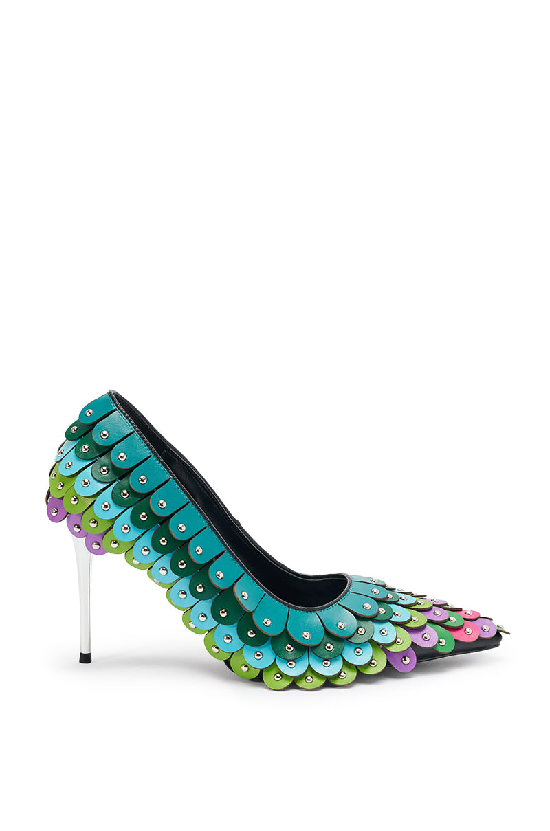 The AZALEA WANG CRISTATUS GREEN MULTI COLOR TEXTURED STILETTO PUMP features a pointed toe, thin white heel, and overlapping scalloped faux leather discs in teal, green, and pink.