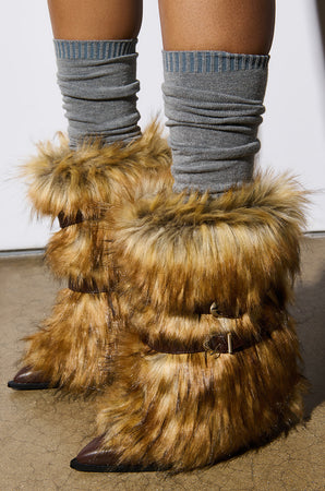 AZALEA WANG DALLIS BROWN STILETTO FUR BOOTIE – AKIRA