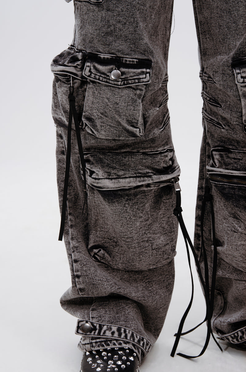 COOL GIRL DENIM CARGO PANT – AKIRA