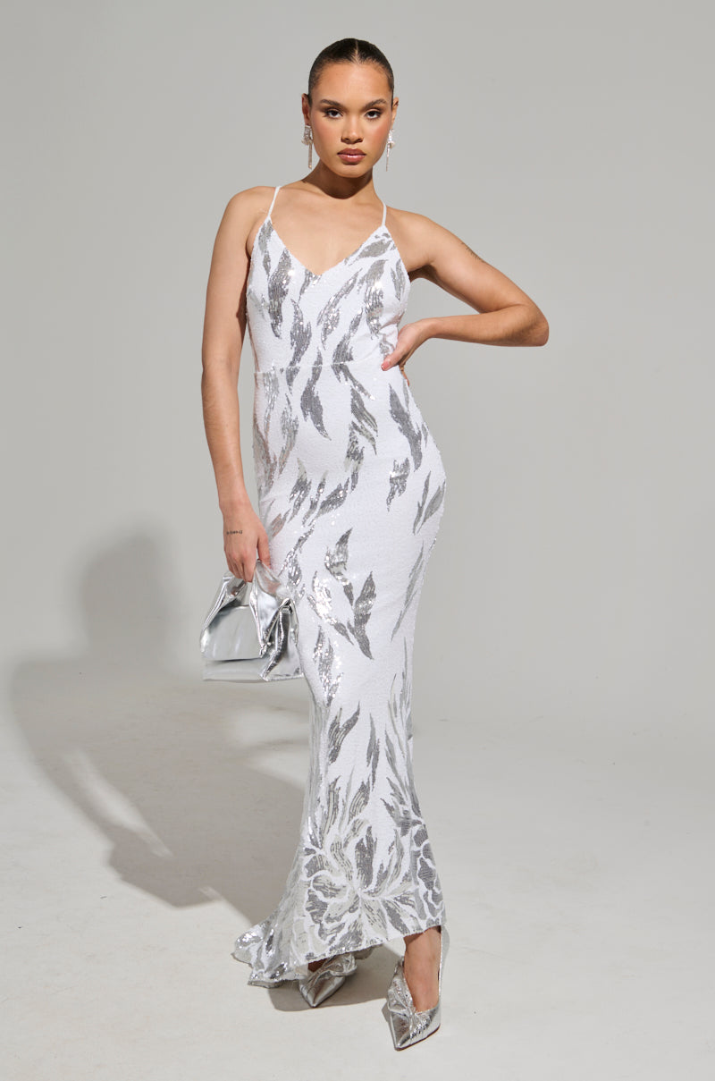 WINTER WHITES SEQUIN MAXI DRESS AKIRA WINTER WHITES SEQUIN MAXI DRESS AKIRA