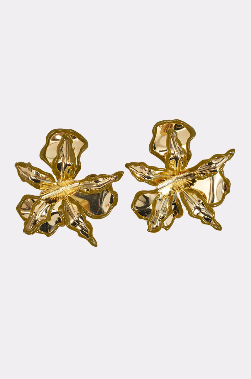 Pair of vibrant green FLY ME OUT earrings shaped like abstract blooms with five textured petals, perfect as statement earrings, displayed on a plain white background.