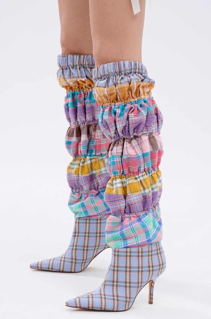 AZALEA WANG ELODIE PINK MULTI BOXER BOOT – AKIRA