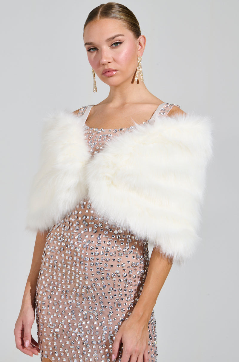 dress fur shawl Light gray faux wrap with black tips, wedding fur shawl, silver fu ALEX BRIDAL 100% polyester faux fur with satin lining and hook Loyalty Faux Fur Wrap Wraps