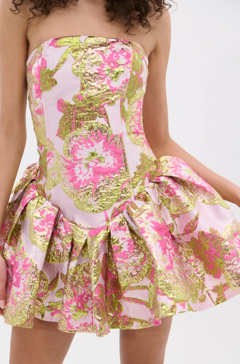 PRETTY IN PINK BROCADE MINI DRESS AKIRA PRETTY IN PINK BROCADE MINI DRESS AKIRA