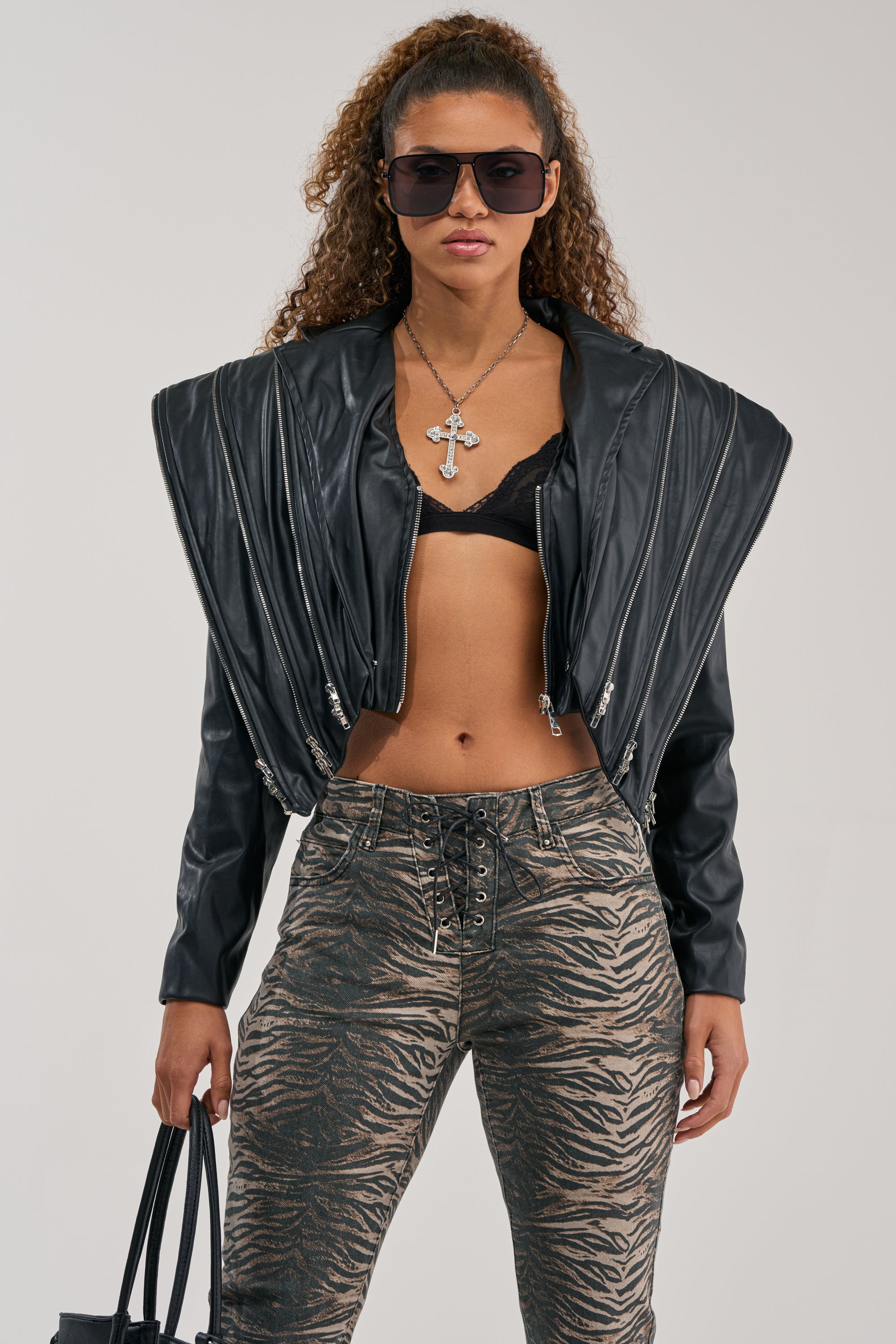 COSMO ZIPPER MOTO – AKIRA