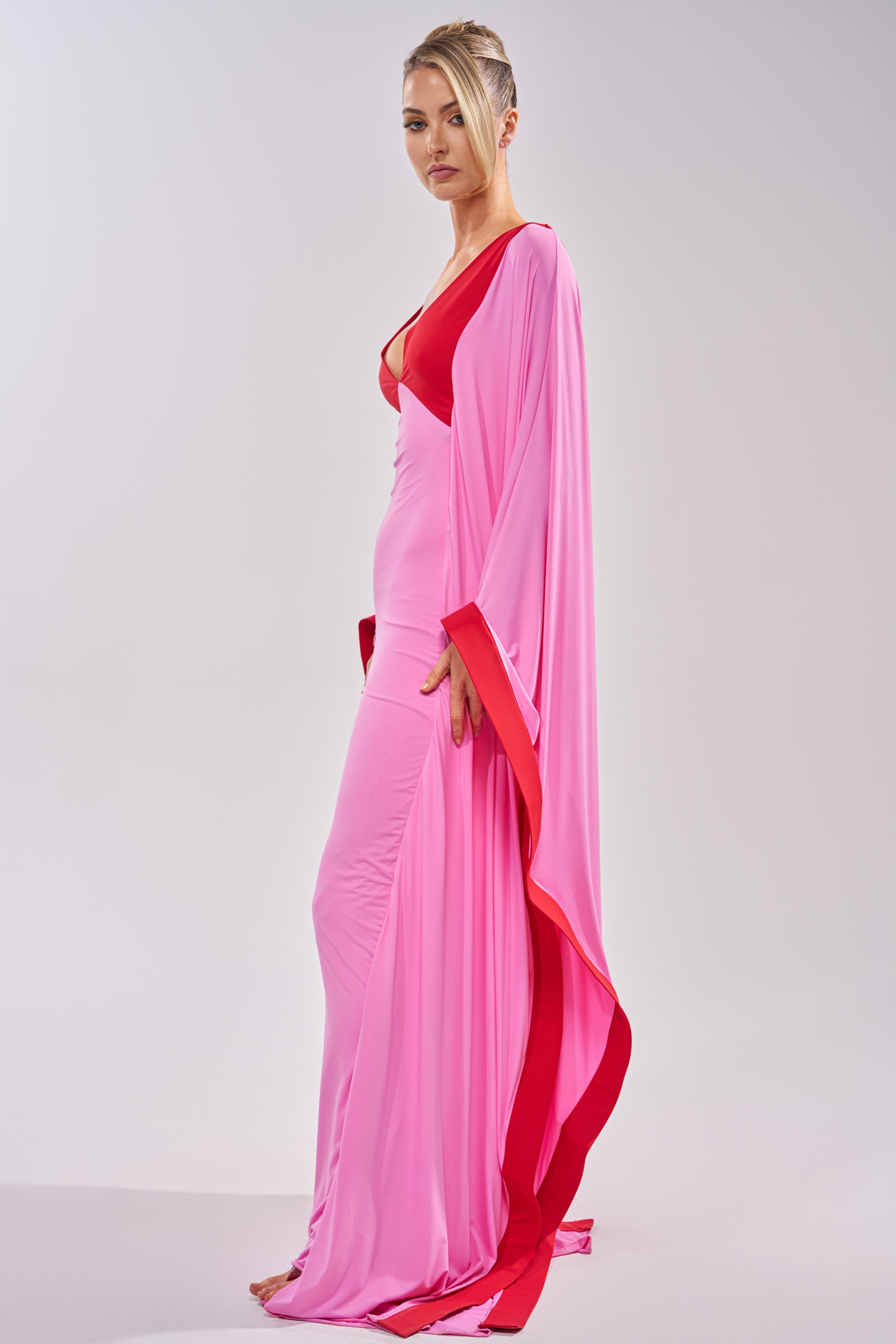 GUEST OF HONOR BODYCON MAXI DRESS IN PINK AKIRA GUEST OF HONOR BODYCON MAXI DRESS IN PINK AKIRA