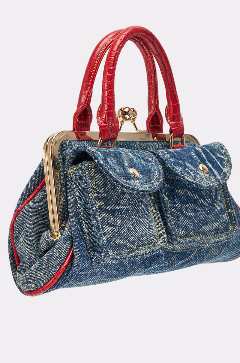 AKIRA★ATHECEN チェーンバッグFio TH-17 GRUNGE PIERCED PURSE – AKIRA