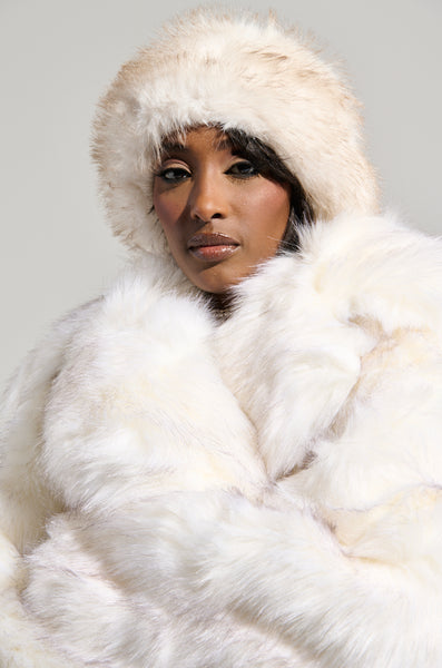 小物 melt the lady feather balaclava white melt the lady feather balaclava whiteオンライン ショップ