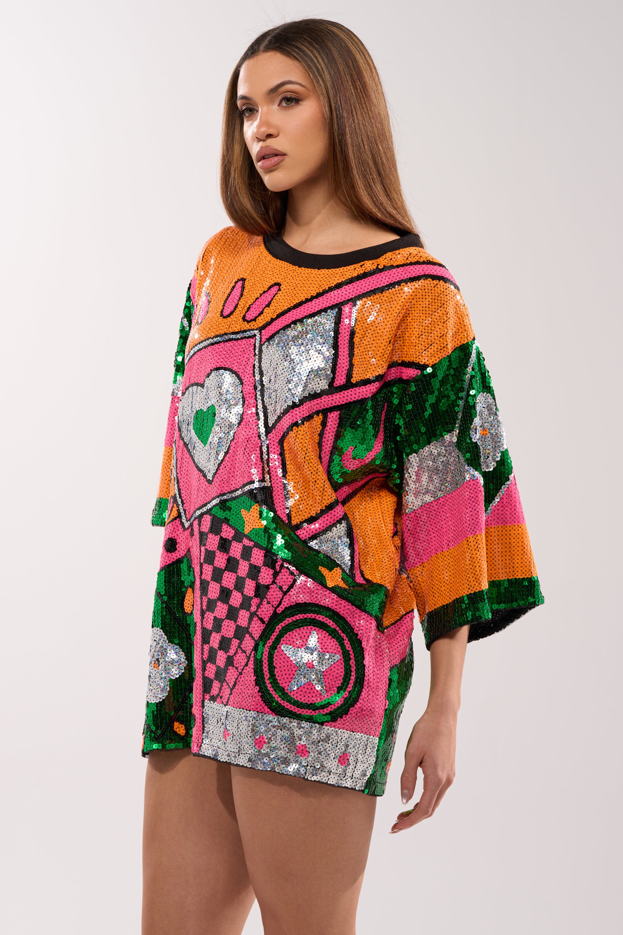 HOUSE OF HEARTS SEQUIN TSHIRT DRESS – AKIRA