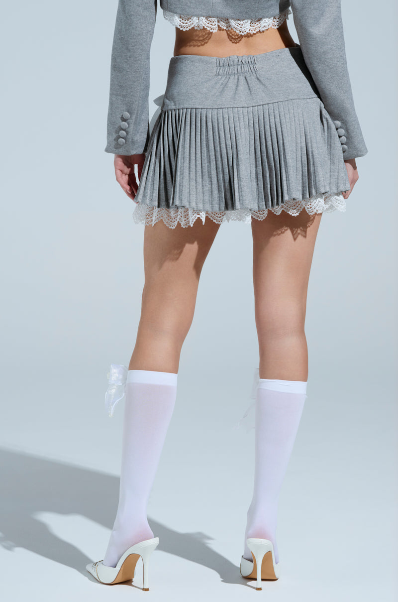 MARLEY LACE TRIM MINI SKIRT – AKIRA