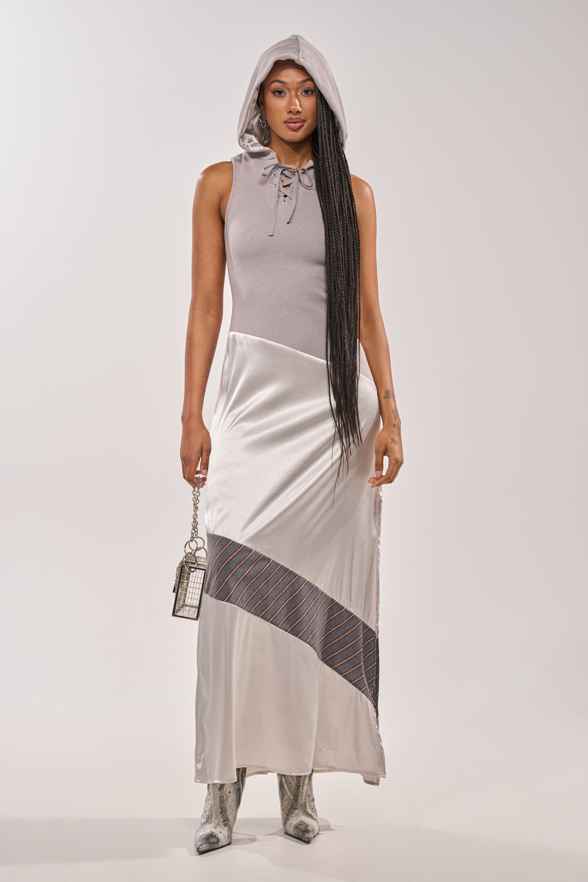 BONDI PATCHWORK HOODED MAXI DRESS IN GREY – AKIRA