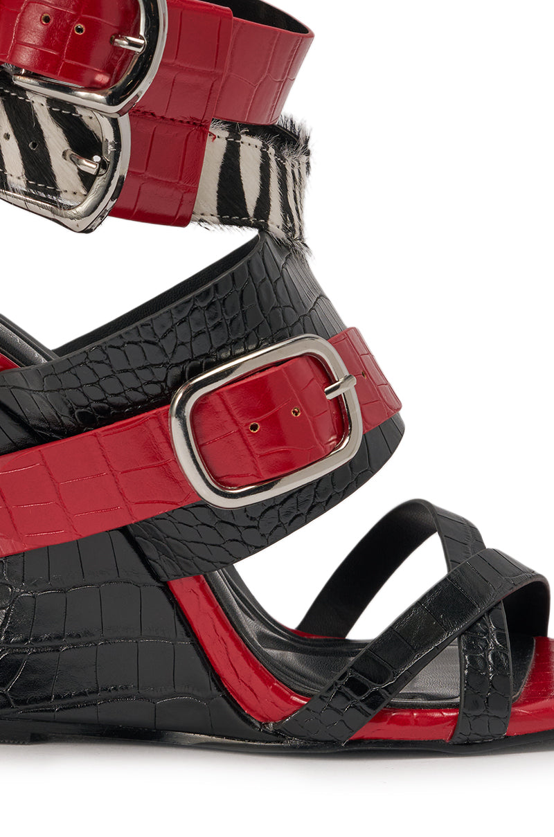 キムラ AZALEA WANG ISKRA RED MULTI STRAP NOVELTY WEDGE SANDAL – AKIRA