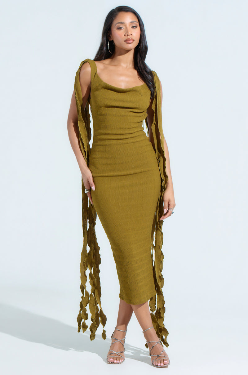 akira green dress IT GIRL METALLIC MINI DRESS IN GREEN – AKIRA main image 1