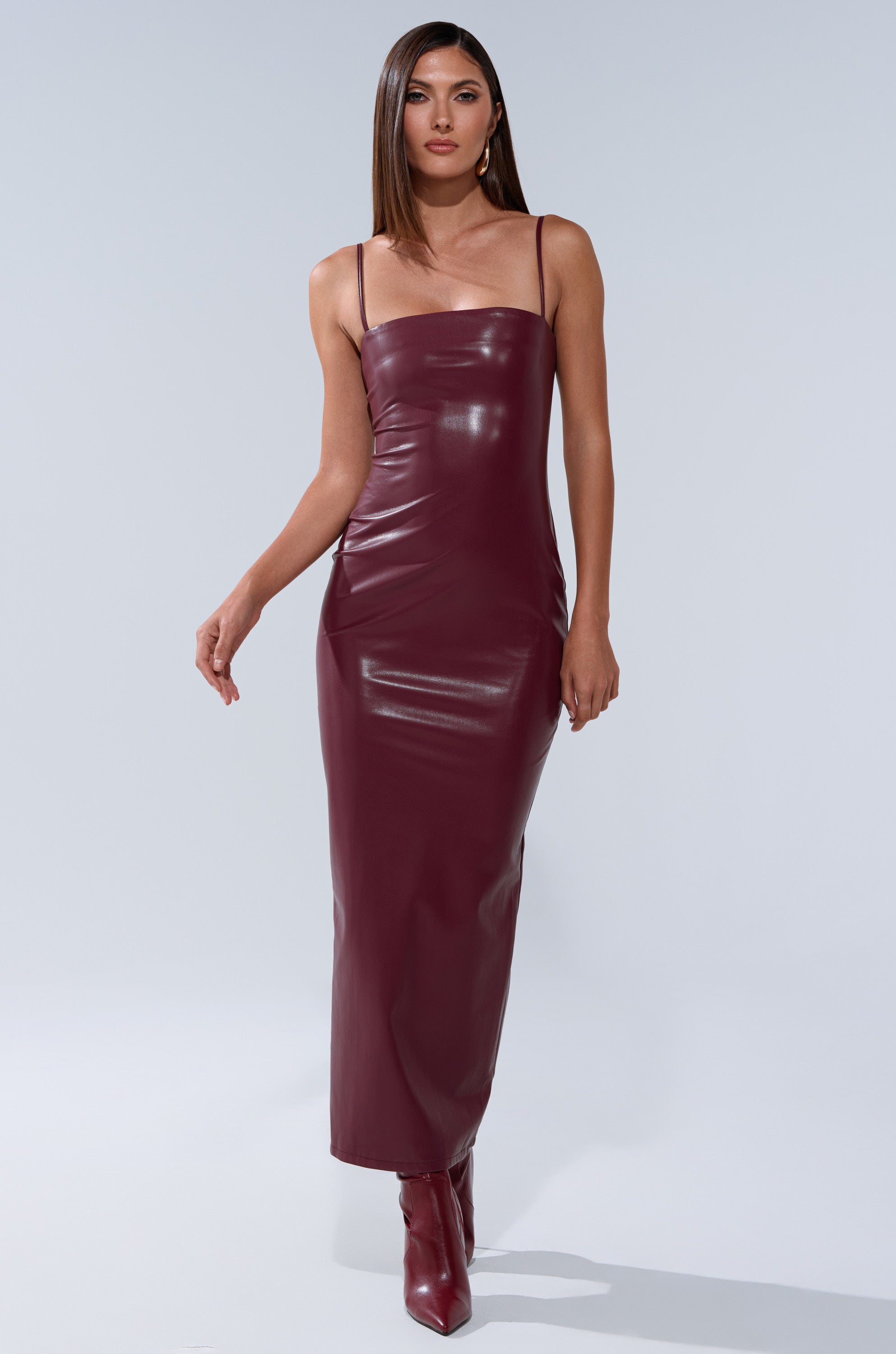 SHAI PU MIDI DRESS IN BURGUNDY – AKIRA