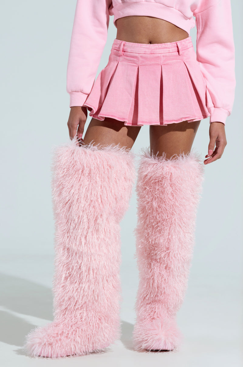 THOUGHT I KNEW YOU PINK DENIM PLEATED MINI SKIRT – AKIRA