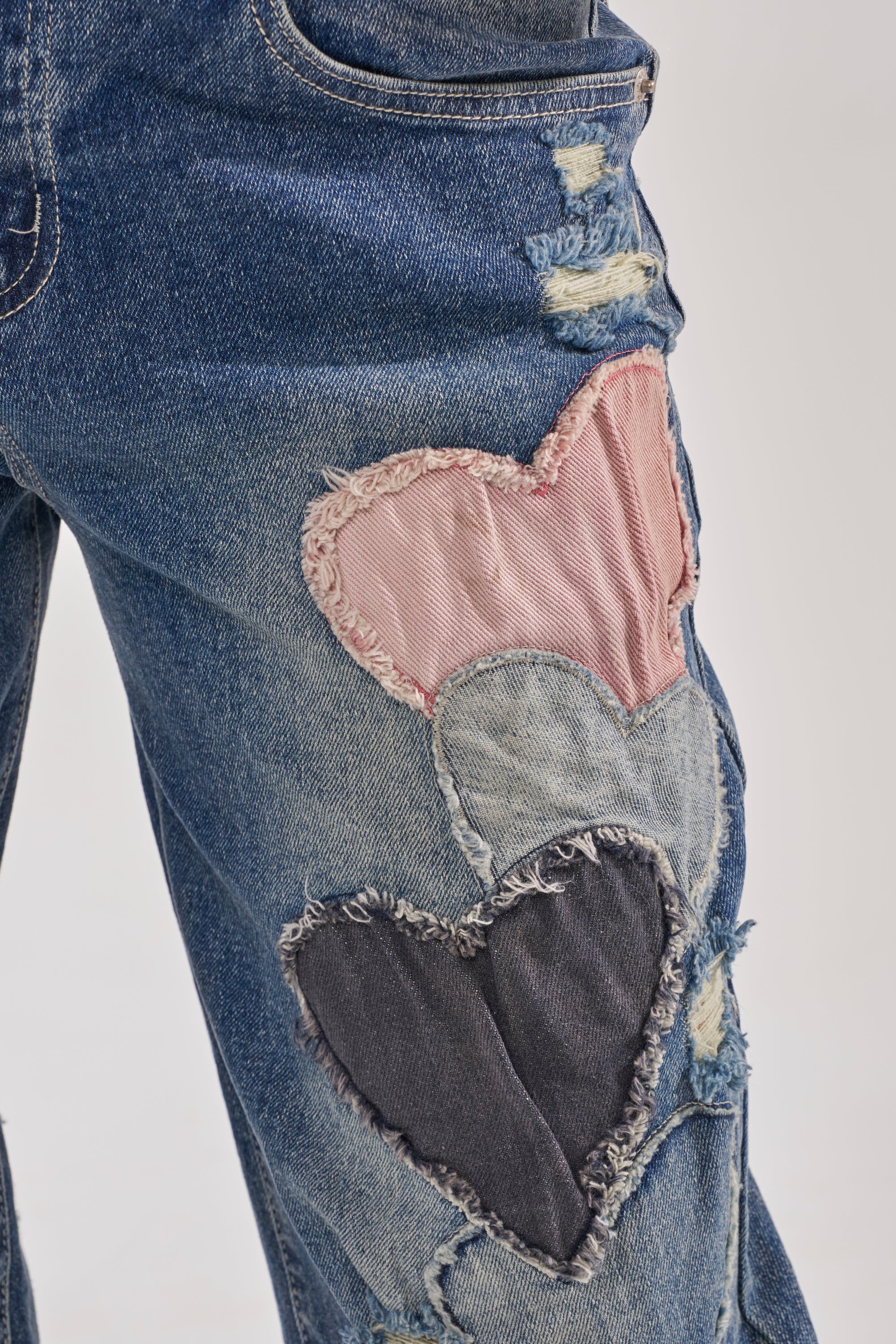 LOVE ME HARD RELAXED DENIM – AKIRA