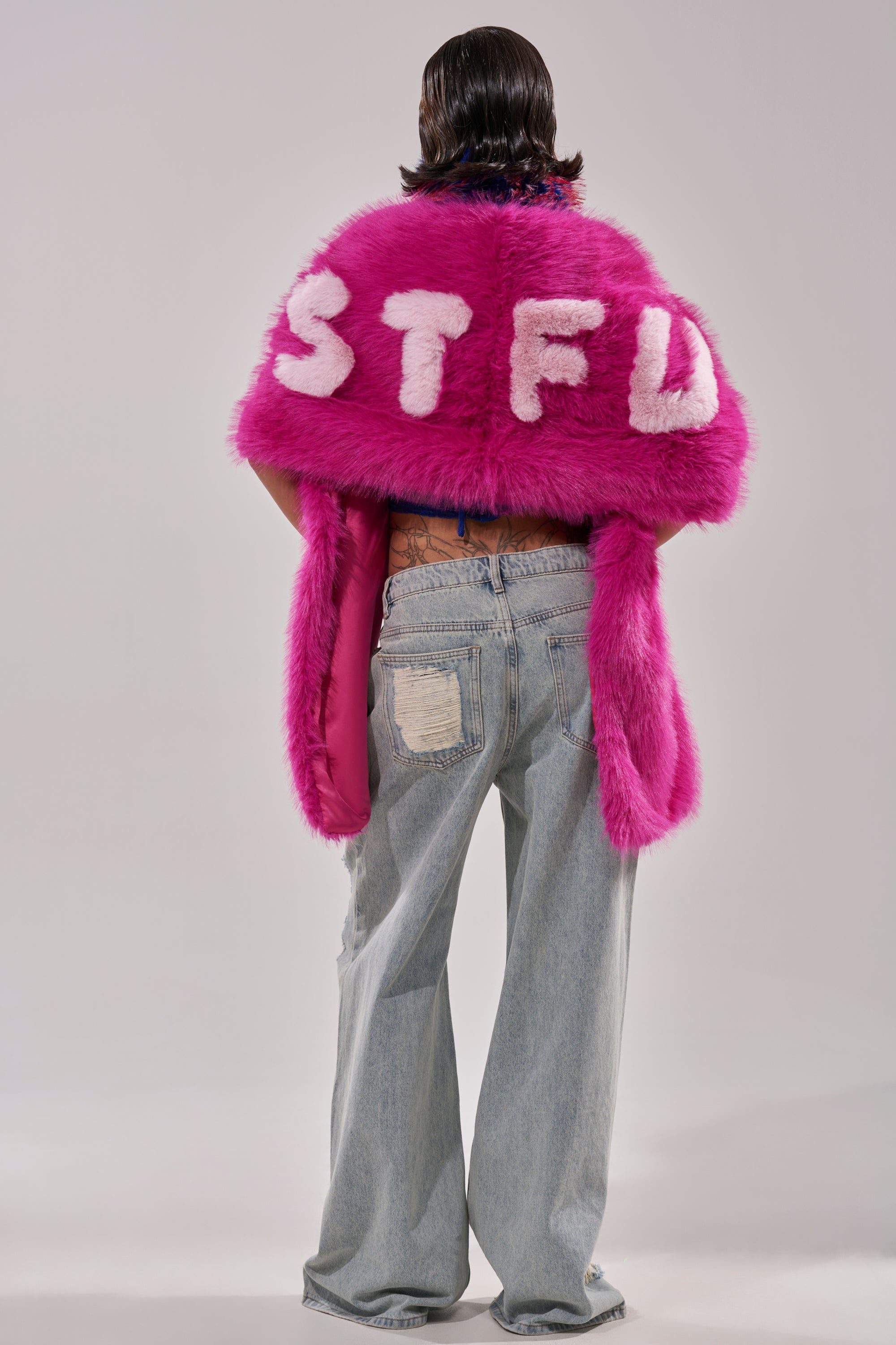 STFU FAUX FUR SCARF – AKIRA