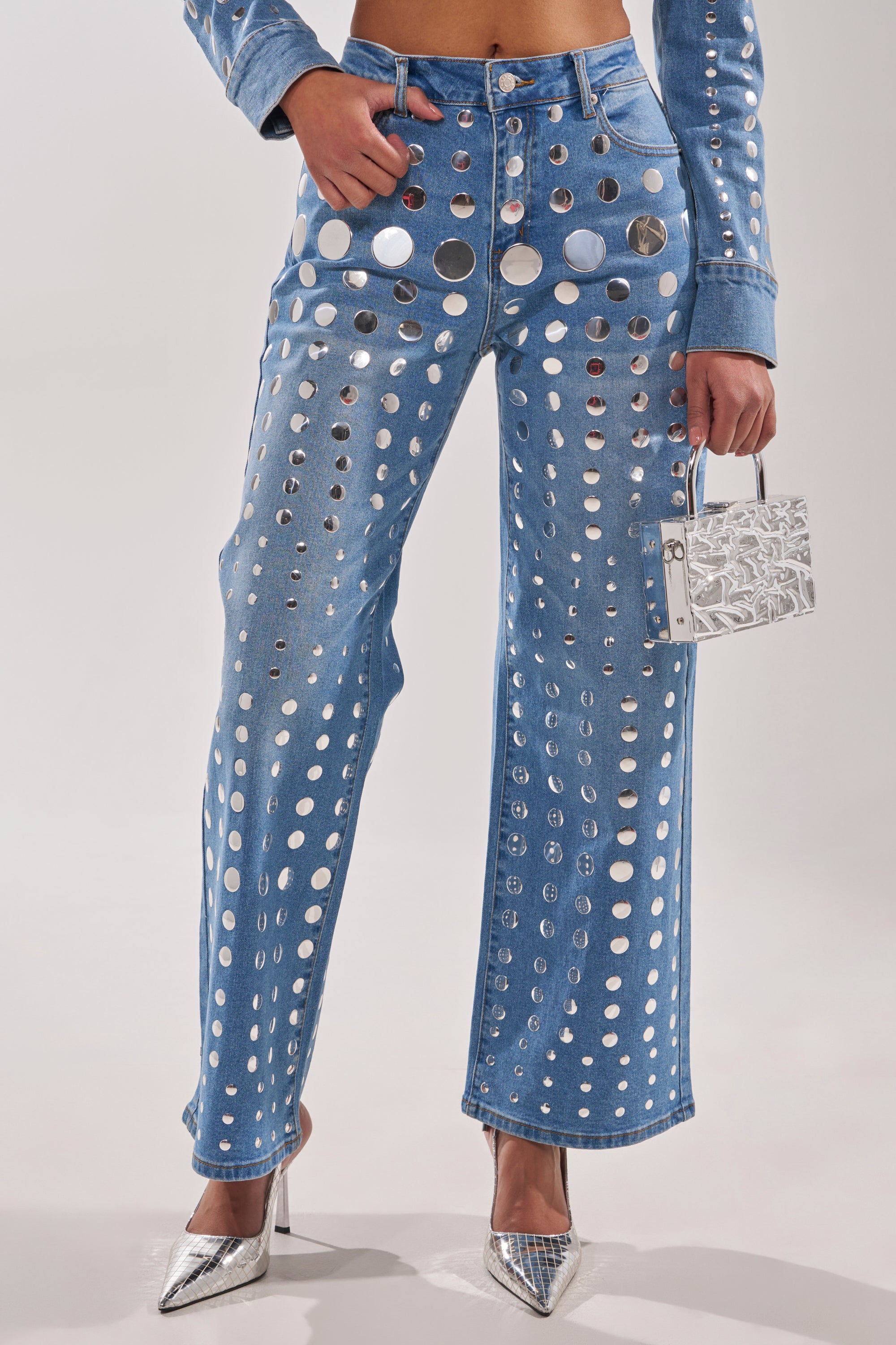 STUDS EVERYWHERE RELAXED DENIM PANT – AKIRA