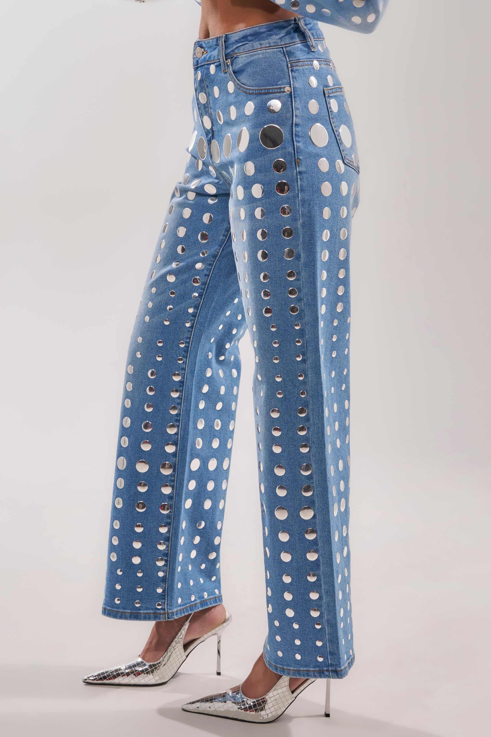 STUDS EVERYWHERE RELAXED DENIM PANT – AKIRA