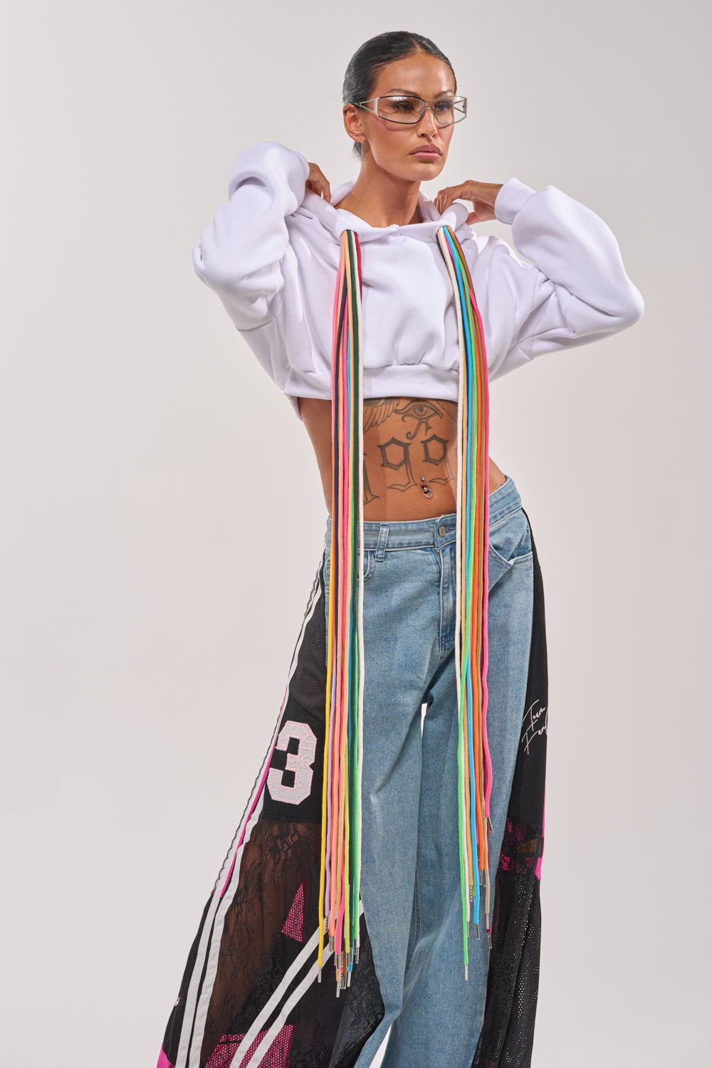 STRINGED HOODIE – AKIRA