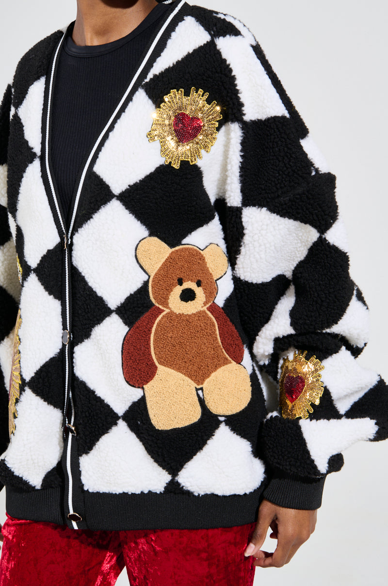 TEDDY BEAR CUTE CHECKERED BUTTON DOWN CARDIGAN – AKIRA
