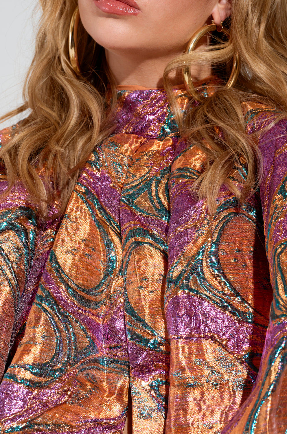 LUXURIOUS TENDENCIES BROCADE LONG SLEEVE PUFF BLOUSE – AKIRA