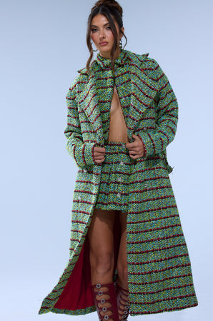 IT'S GIVING LUCK TWEED TRENCH – AKIRA