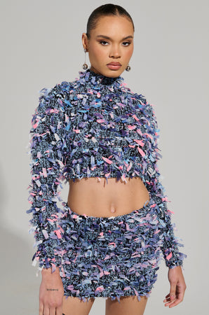 PARTY IN MY ROOM LONG SLEEVE FRINGE TOP – AKIRA