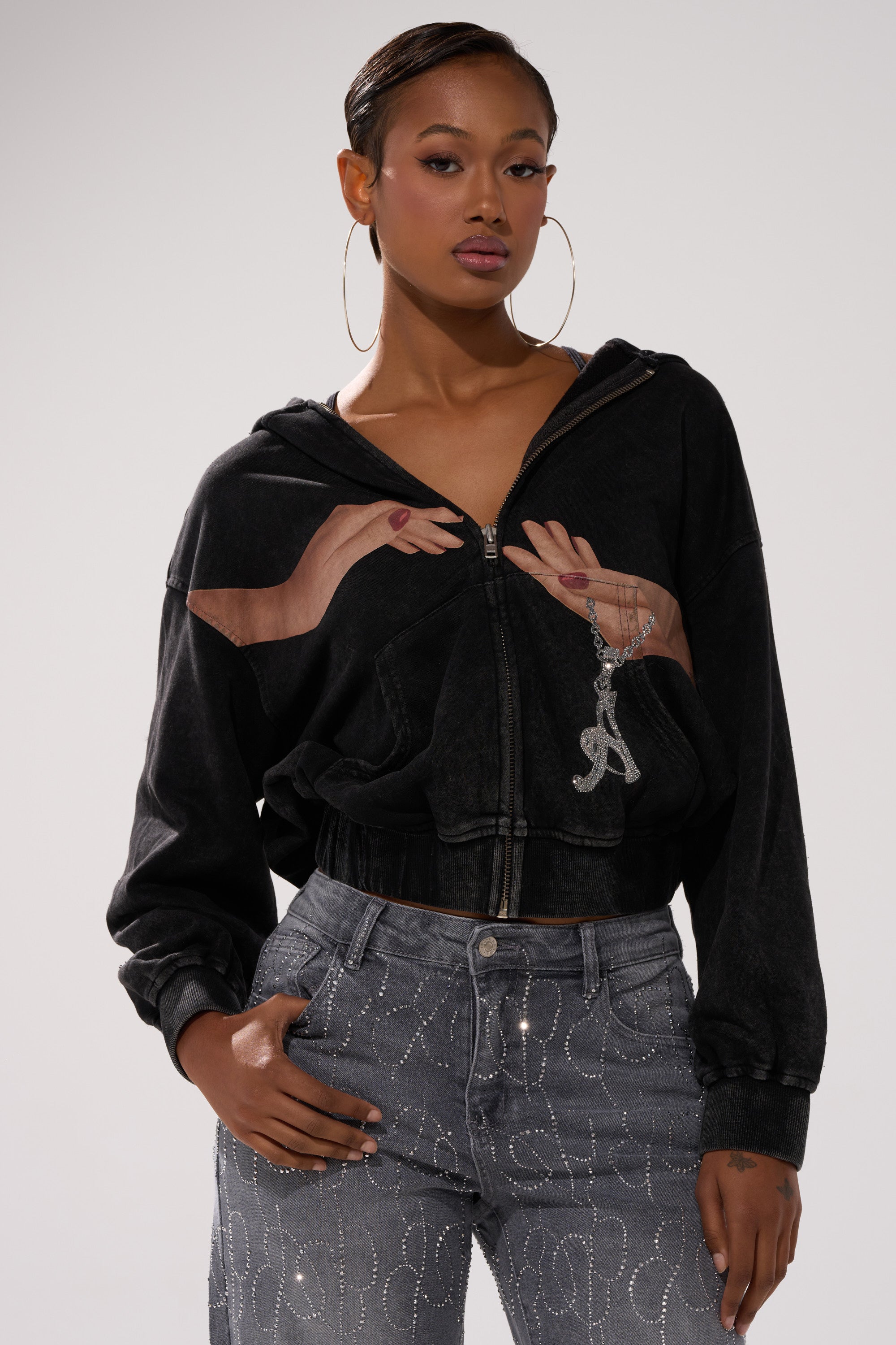 off the CUFF EXCLUSIVE バスキア GRAB MY HAND ZIP UP SWEATSHIRT – AKIRA