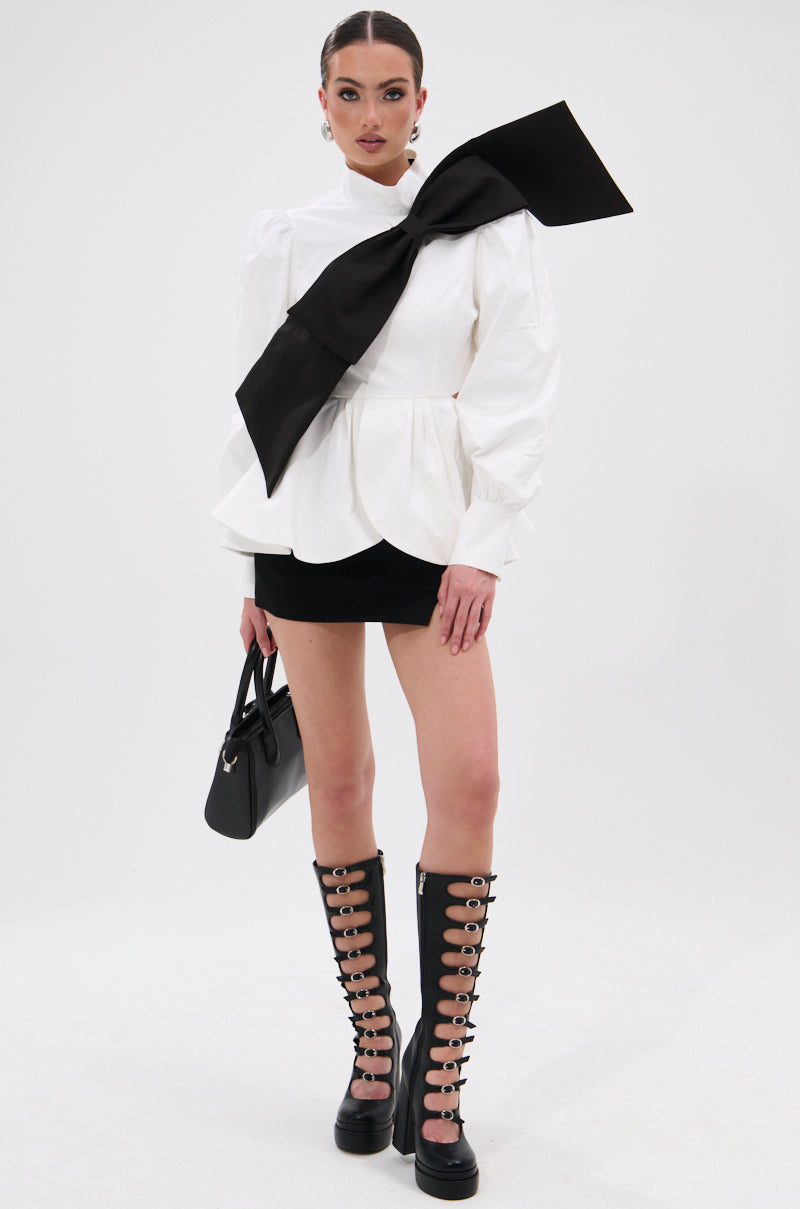 【新品未使用】KINDERSALMON Bow Detailed Blouse 新品未使用】KINDERSALMON Bow Detailed Blouse