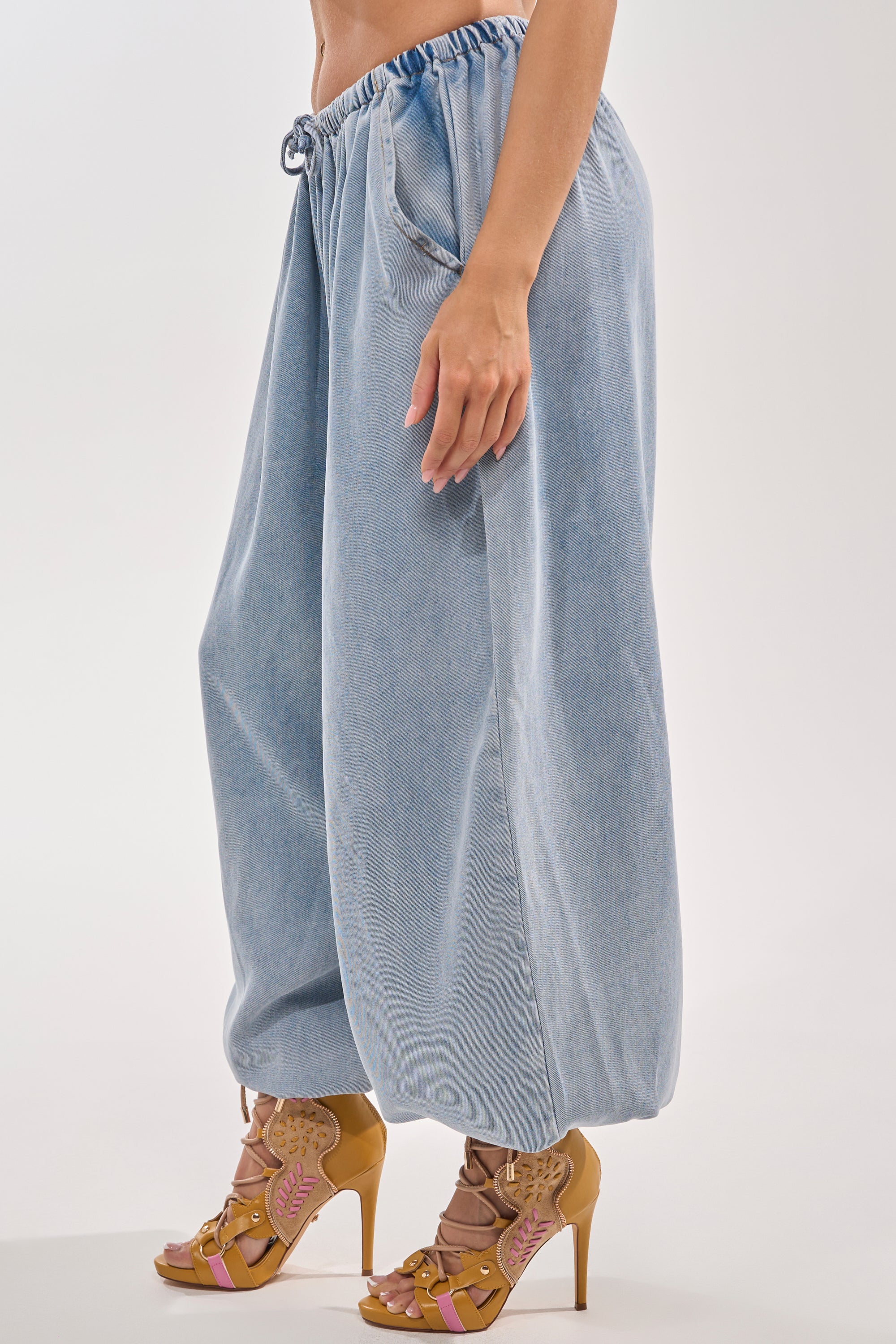PUMPED UP DENIM BALLOON PANT – AKIRA