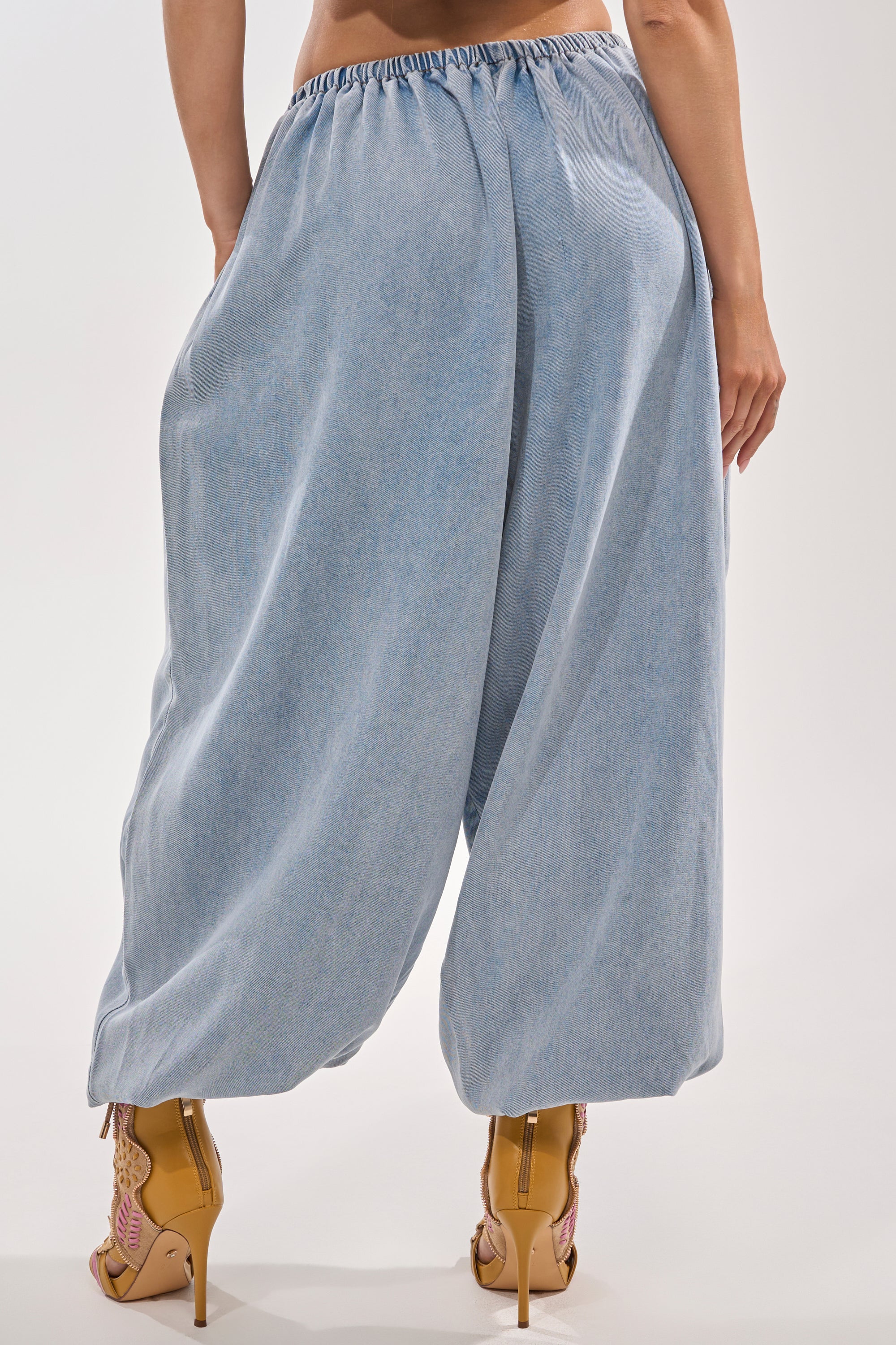 PUMPED UP DENIM BALLOON PANT – AKIRA