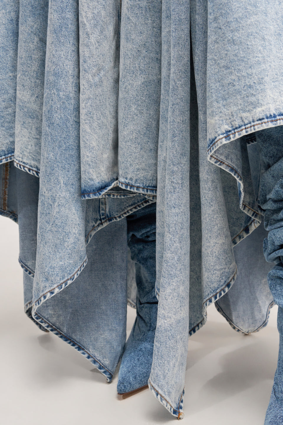 miss me denim dress MISS ME YET STRAPLESS DENIM MIDI DRESS AKIRA