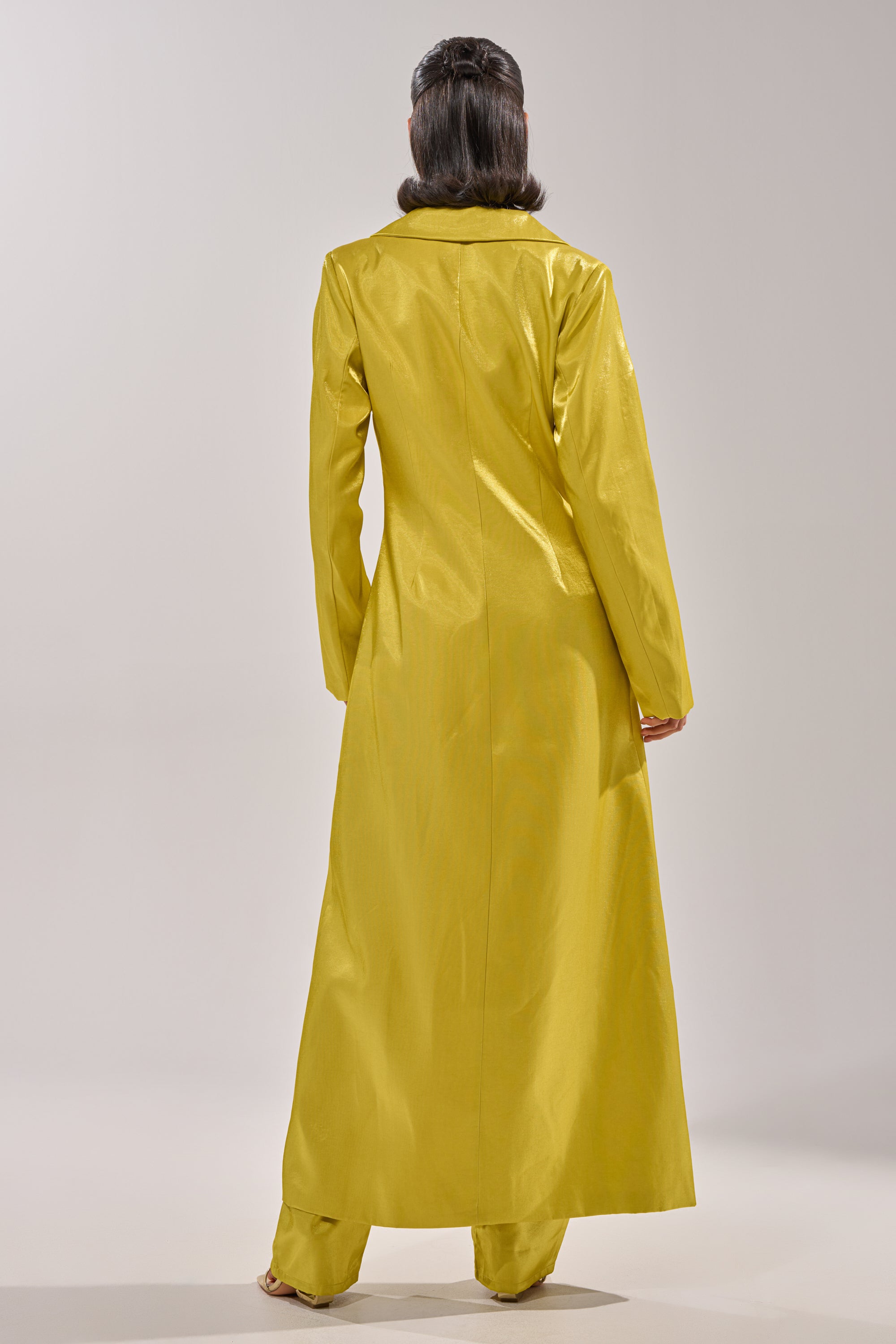 CLEO TRENCH IN CHARTREUSE – AKIRA