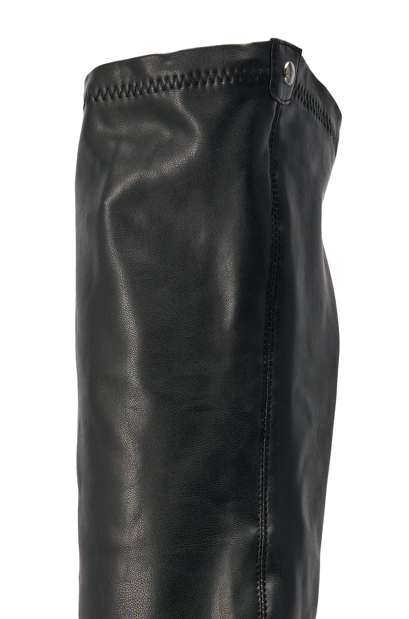 あゆ　黒38 AZALEA WANG LUMI BLACK OVER THE KNEE OPEN TOE WEDGE BOOT – AKIRA