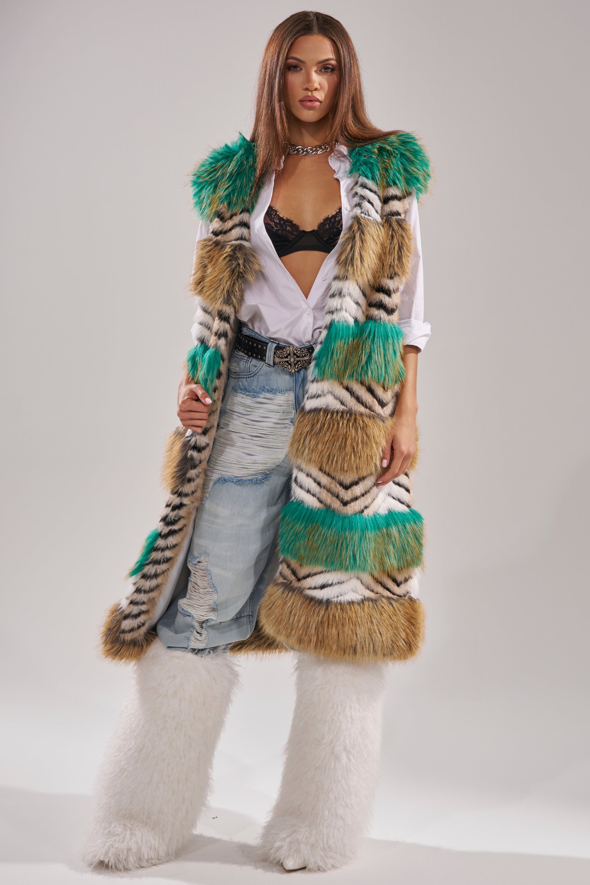 HYDE着　PEAKED LAPEL JACQUARD VEST HYDE PARK FAUX FUR VEST – AKIRA