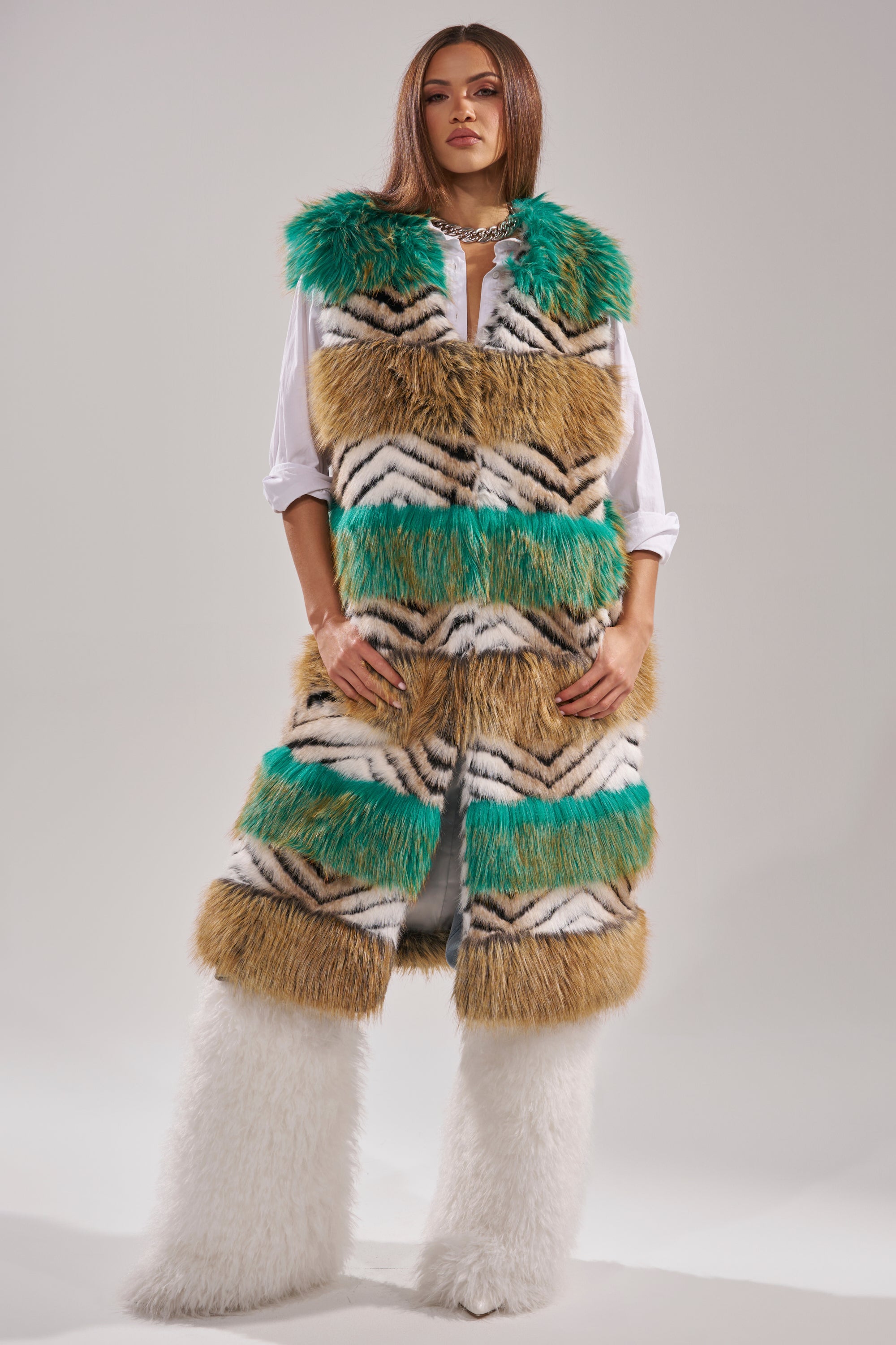 RICCA Pachman パハマン　HEM FUR GILET ジレ HYDE PARK FAUX FUR VEST – AKIRA