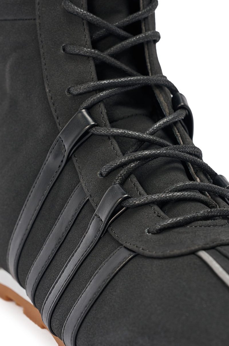 AZALEA WANG OZZY BLACK FLAT SNEAKER – AKIRA