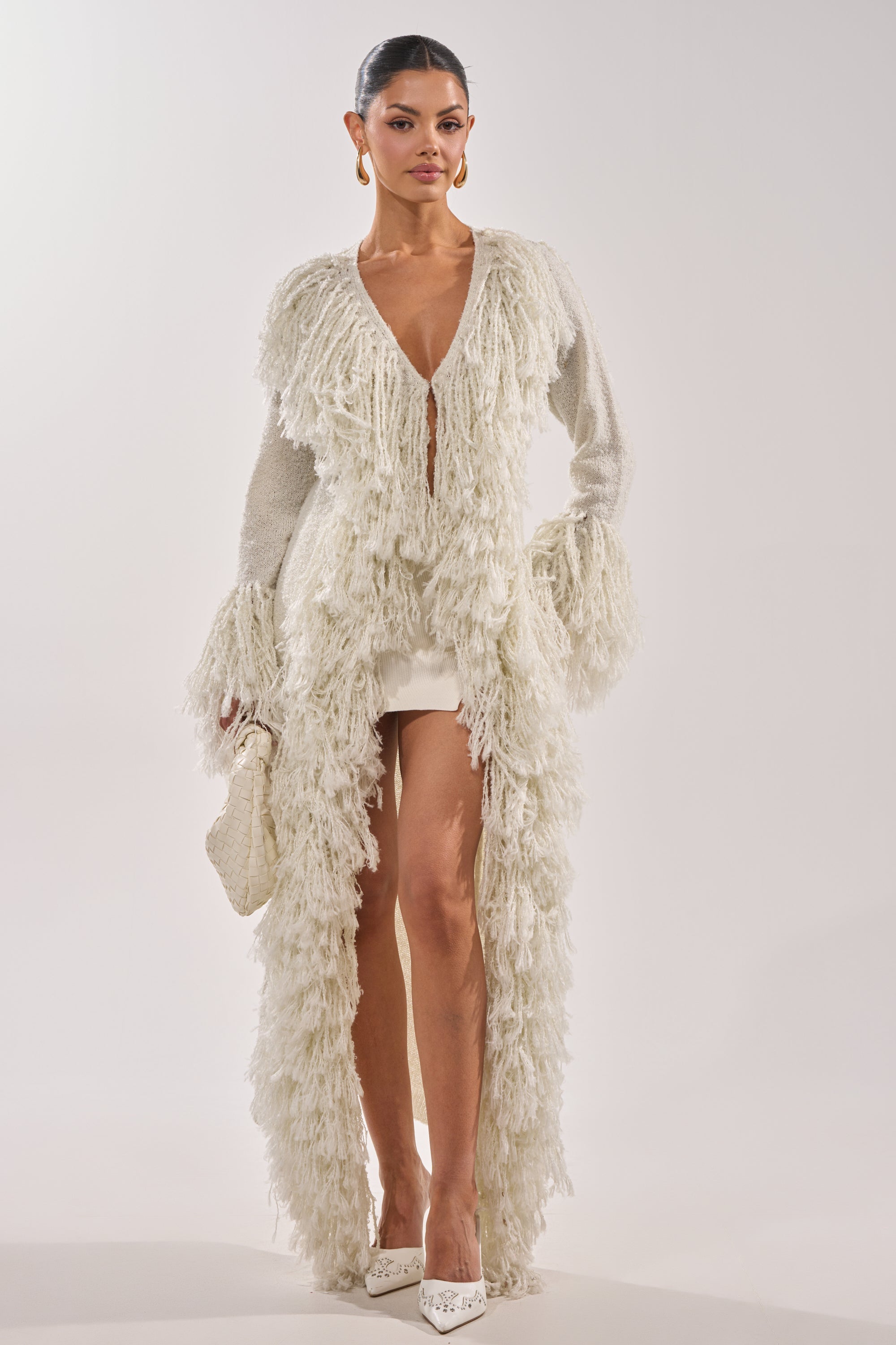 BURRR IT'S COLD OUTSIDE FRINGE OVERSIZED SWEATER IN IVORY – AKIRA