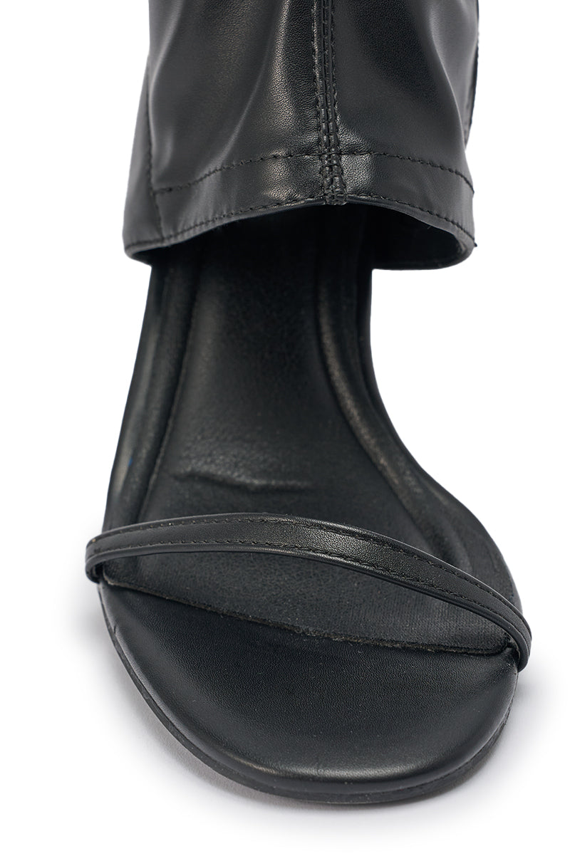 Pair the AZALEA WANG RAGNAR BLACK CHUNKY STRETCH PU OVER THE KNEE BOOT with your favorite outfits for a bold, versatile look perfect for any occasion. 7