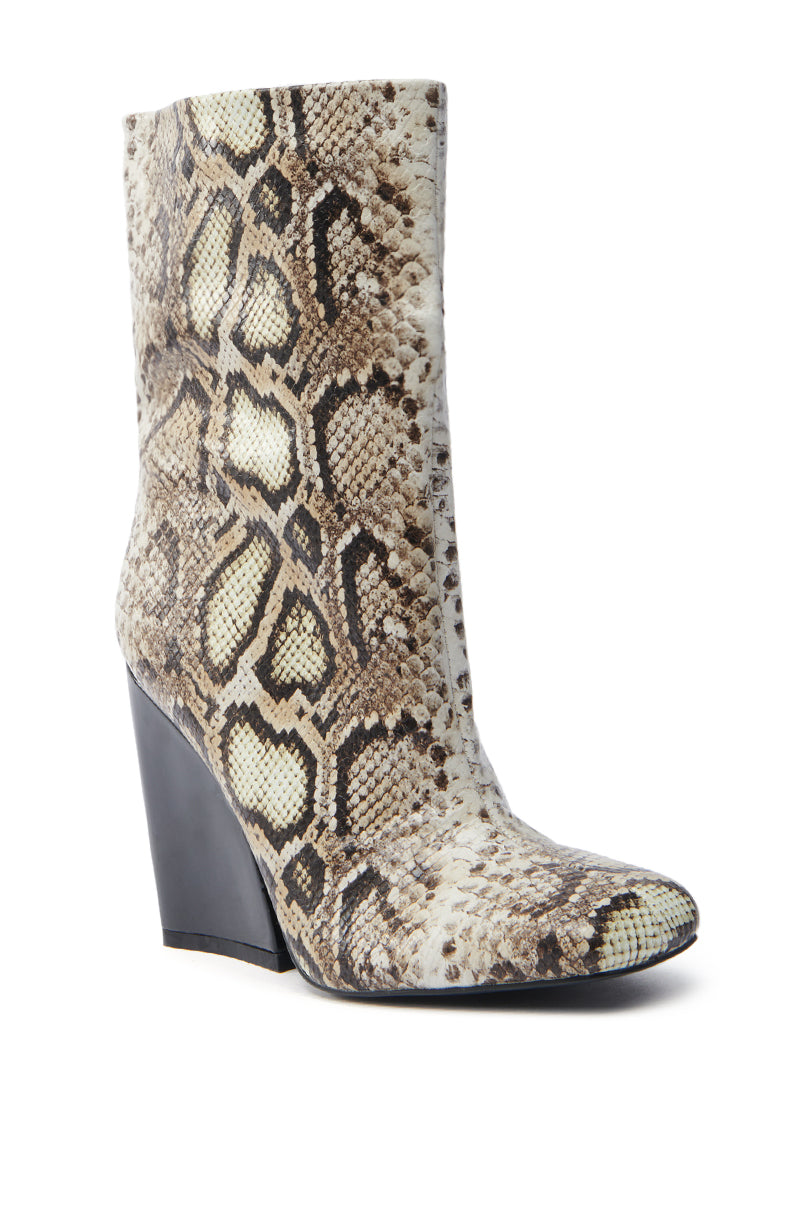AZALEA WANG RANSOM BLACK MULTI SNAKE BOOTIE – AKIRA
